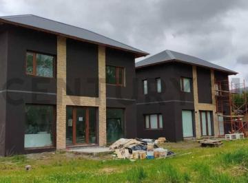 Casa · 118m² · 3 Ambientes · Venta Casa San Martin de Los Andes. a Estrenar - Barrio La Cascada -.