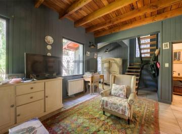 Casa · 140m² · Venta Casa San Martin de Los Andes. Barrio Los Robles