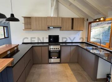 Casa · 196m² · Venta Casa San Martin de Los Andes. Altos del Sol