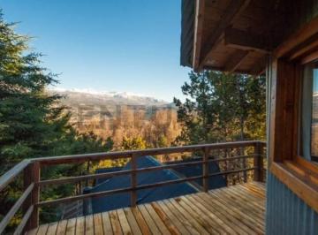 Casa · 200m² · 8 Ambientes · Venta Dos Casas San Martin de Los Andes. Alihuen Alto