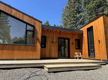Casa · 150m² · 4 Ambientes · Venta Casa San Martin de Los Andes. Chapelco Golf a Estrenar!