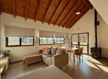 Casa · 157m² · 3 Ambientes · Casa Venta San Martin de Los Andes. Barrio Las Marias del Valle