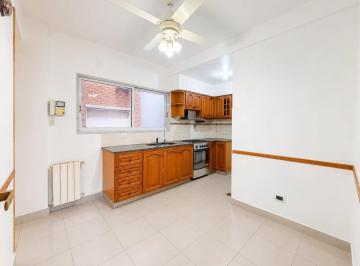 general-san-martin-san-martin-centro-alquiler-departamento-3-ambientes · Departamento de 3 Ambientes con Balcon