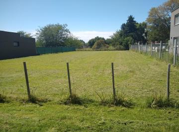 Terreno · 1000m² · Terreno en La 123 E/ 30bis y 32. Único Terreno de La Cuadra!