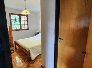 Casa · 180m² · 4 Ambientes · 1 Cochera · Casa en Alquiler, 3 Dorm. Buen Nivel - Villa Los Aromos
