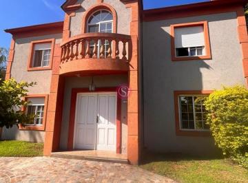 Casa · 200m² · 5 Ambientes · 2 Cocheras · Casa en Venta en La Delfina, Pilar, G. B. a. Zona Norte