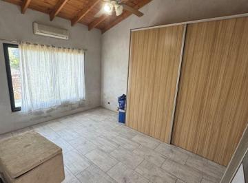 Casa de 7 ambientes, José C Paz · 2 Casas en un Mismo Lote! Consúltanos!