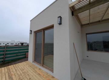 Casa · 140m² · 5 Ambientes · 4 Cocheras · Casa en Venta en Nativas, Puertos, Escobar