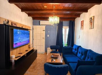 Casa · 144m² · 3 Dormitorios · 1 Cochera · Casa en Venta French 2101
