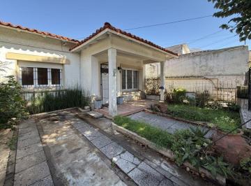 Casa de 5 ambientes, Mar del Plata · Almafuerte y Jujuy - Propiedad en Block Chalet y PH - Compra Venta Mar del Plata