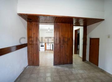 Casa · 108m² · 3 Dormitorios · 2 Cocheras · Casa en Venta en City Bell