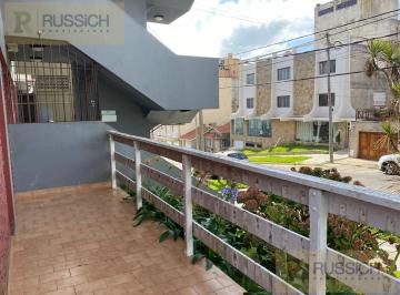 Departamento · 77m² · 4 Ambientes · Departamento en Venta 4 Ambientes a La Calle con Balcon Saliente