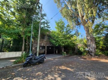 Casa · 450m² · 5 Ambientes · 2 Cocheras · Casa 5 Ambientes en Barrio Vicente López