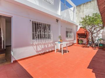 PH · 62m² · 2 Ambientes · PH 2 Amb y Patio Apto Credito Lomas del Mirador