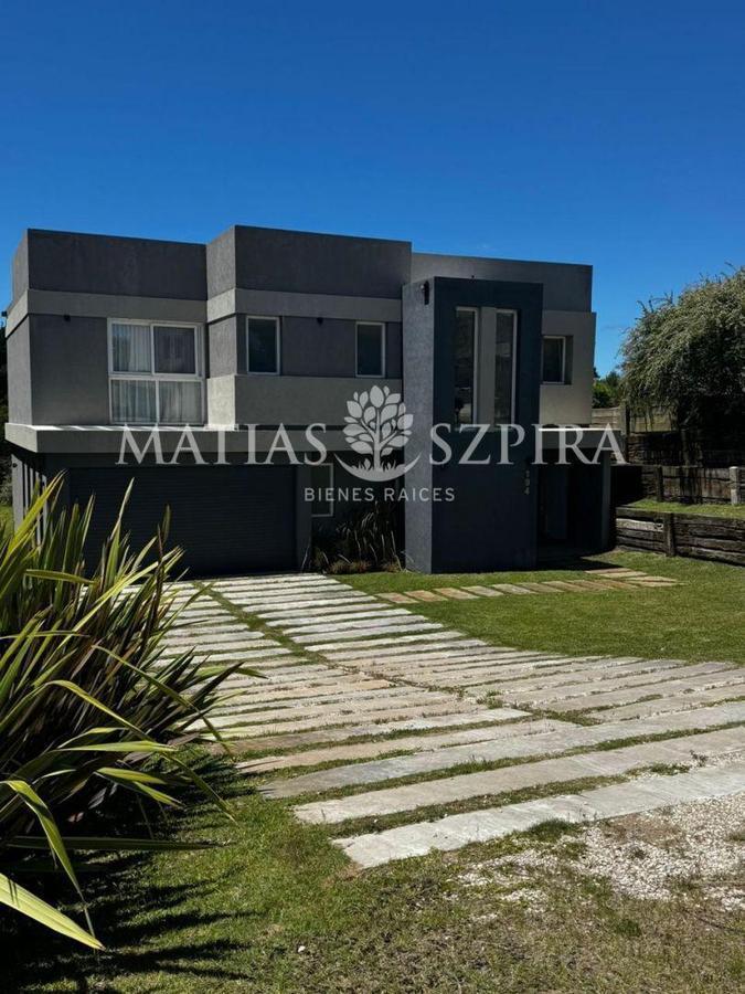 Barrio Costa Esmeralda