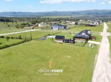 Terreno · 2000m² · Lote en Venta en Altos de Corral Club de Campo