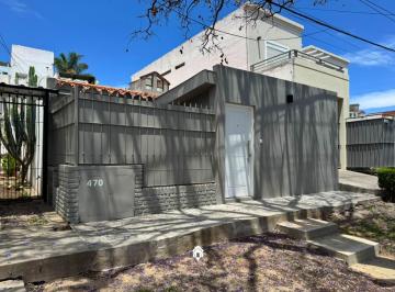 Casa · 45m² · 1 Dormitorio · Casa en Bo. Tres Cerritos