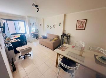 Departamento · 77ha · 5 Ambientes · 300 Mtrs de Cañada. 77 m². Dean Funes 800. Moderno