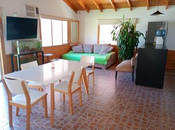 Casa de 4 ambientes, Neuquén · Alquiler Casa 2 Habitaciones