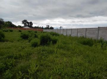 Terreno , Florencio Varela · Lote 1.790 m² en Esquina Sobre Av Ingeniero Allan - Florencio Varela