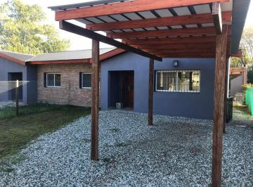 Casa · 100m² · 3 Ambientes · 1 Cochera · Casa en Venta en Fisherton