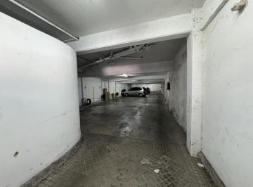 Depósito · 205m² · 10 Cocheras · Depósito en Venta