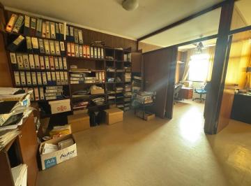 Oficina comercial · 58m² · 3 Ambientes · Oficina en Venta