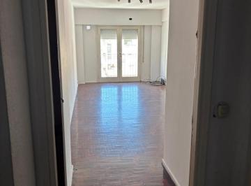 Departamento · 71m² · 5 Ambientes · Departamento Tres Dorm., Centro Rosario