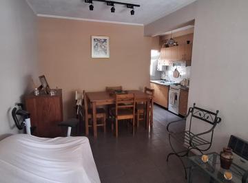 Departamento · 55m² · 4 Ambientes · 1 Cochera · Departamento 3 Dorm. con Cochera.