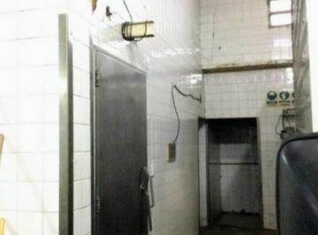 Bodega-Galpón · 169m² · 5 Ambientes · Venta de Galpon con Camaras Frigorificas - Barrio La Florida