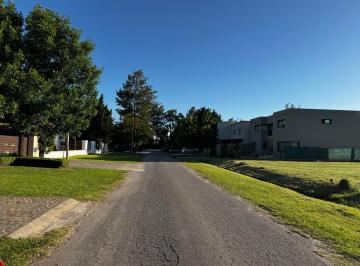 Terreno · 822m² · 1 Ambiente · Lote en Venta Portal Aldea