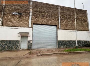 Bodega-Galpón · 546m² · Galpón Industrial 546 m² C/ Entre Piso - Oficinas - Baños y Vestuarios - Esteban Echeverria