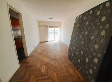 Departamento de 3 ambientes, Belgrano · Muy Luminoso 3 Ambientes con Hermosas Vistas en Excelente Zona de Belgrano