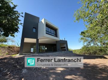 Casa · 330m² · 6 Ambientes · 2 Cocheras · Estancia Q2, Mendiolaza Casa en Venta 3 Dorm.