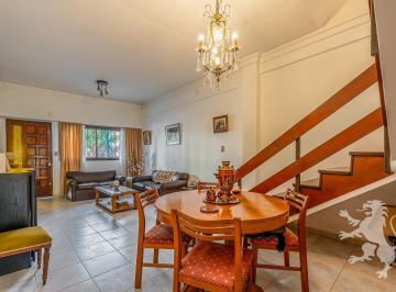 PH · 145m² · 4 Ambientes · 1 Cochera · PH en Venta de 4 Ambientes - Patio - Terraza - Balcon - Playroom - Garage - Colegiales