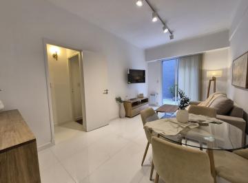 Departamento · 55m² · 3 Ambientes · Departamento en Venta 3 Amb Reciclado y Equipado Doble Patio
