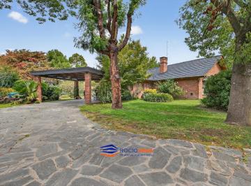 Casa · 227m² · 5 Ambientes · 4 Cocheras · Casa en Venta San Diego Country Club - Moreno