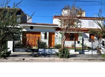 Foto · Venta - Casa 2 Dorm. en Barrio Jardín del Sur