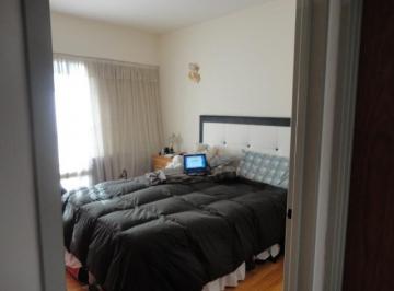 Departamento · 65m² · 3 Ambientes · 1 Cochera · Venta - Semi Piso - 3 Ambientes - Caba - Barracas - Excelente Ubicacion - Cochera - Baulera