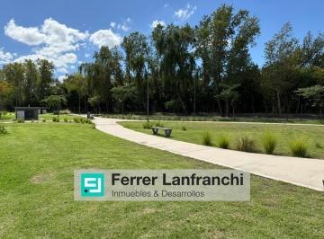 Terreno · 360m² · Lote en Venta en Campo Chico