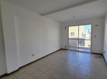 Departamento · 42m² · 2 Ambientes · Departamento de 1 Dormitorio con Amplio Balcón Barrio Martin