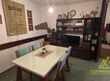 PH · 88m² · 3 Ambientes · PH 3 Ambientes con Patio, Altillo y Cochera 2 Autos – Constitución