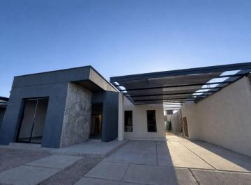 Casa de 6 ambientes, Mayor Drummond · Venta - Casa (Apta Credito/permutas) - Lujan de Cuyo/ La Quebrada