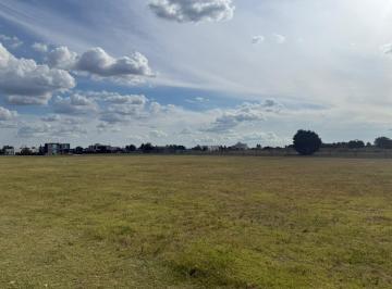 Terreno · 817m² · 1 Ambiente · Terreno en Los Pasos del Jockey 2