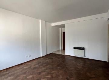 Departamento · 70m² · 3 Ambientes · Departamento en Alquiler de Dos Dorm., Barrio Martin, Amplio, Zona Monumento