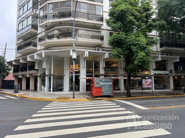 Local comercial · 520m²