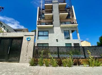 Departamento · 37m² · 2 Ambientes · 1 Cochera · Venta Departamento de 2 Ambientes Moderno con Parrilla y Cochera en El Centro de Pinamar