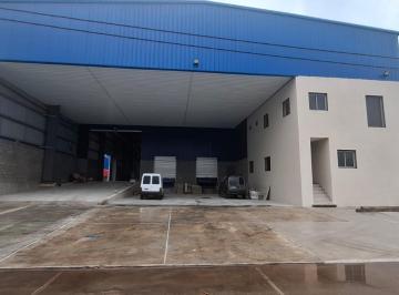 Depósito · 1400m² · 4 Cocheras · Depósito en Alquiler en San Martin