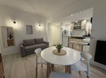 Departamento · 33m² · 2 Ambientes · Venta Departamento 2 Ambientes Reciclado / Zona Centro
