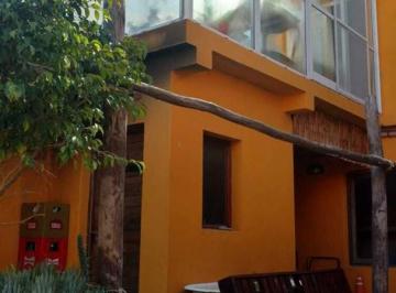 Hotel · 281m² · Bed & Breakfast en Venta a m del Mar en Quequén